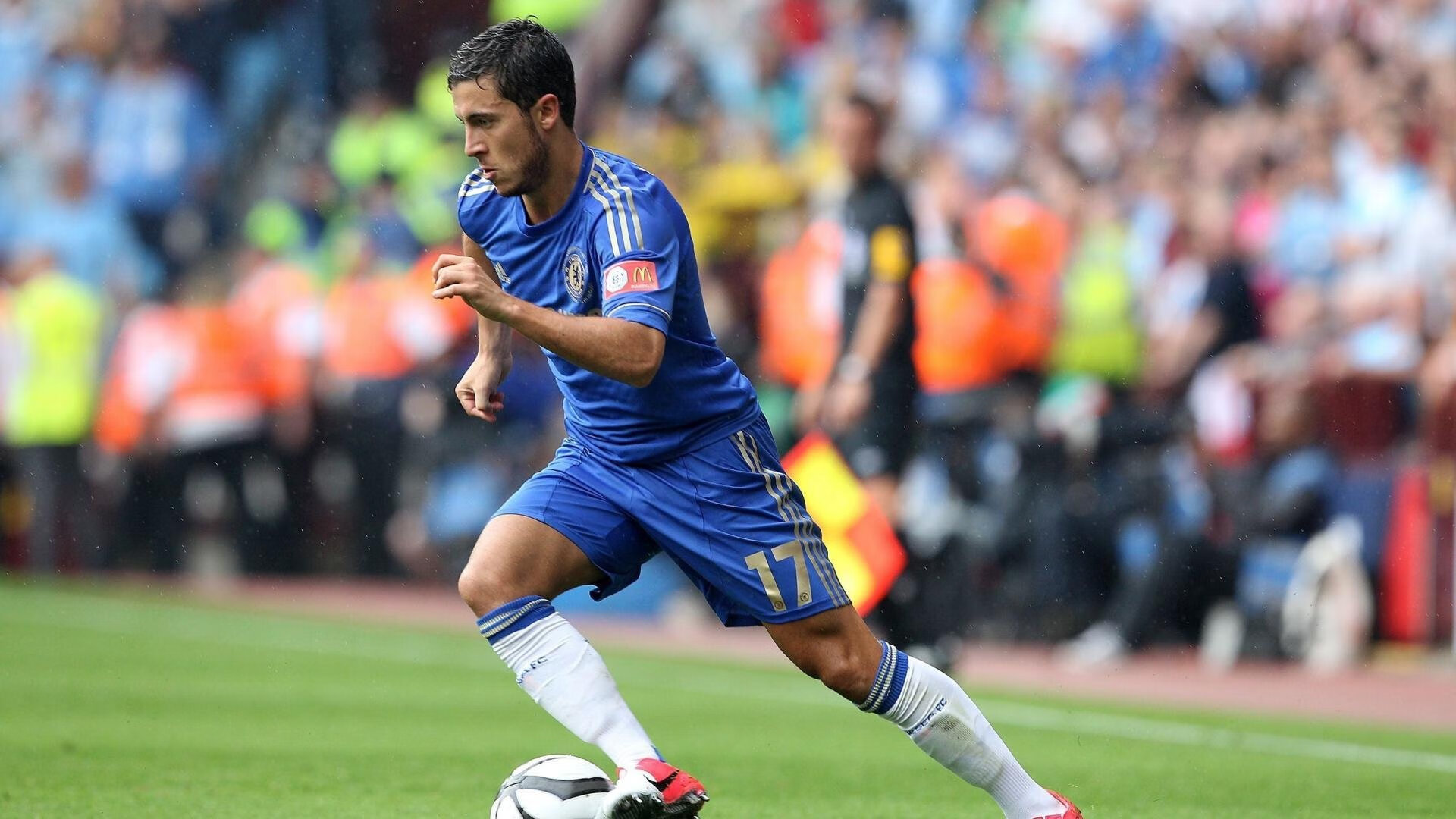 卢卡斯·梅尔滕斯强势出击800自决赛，卢卡斯 恩梅查