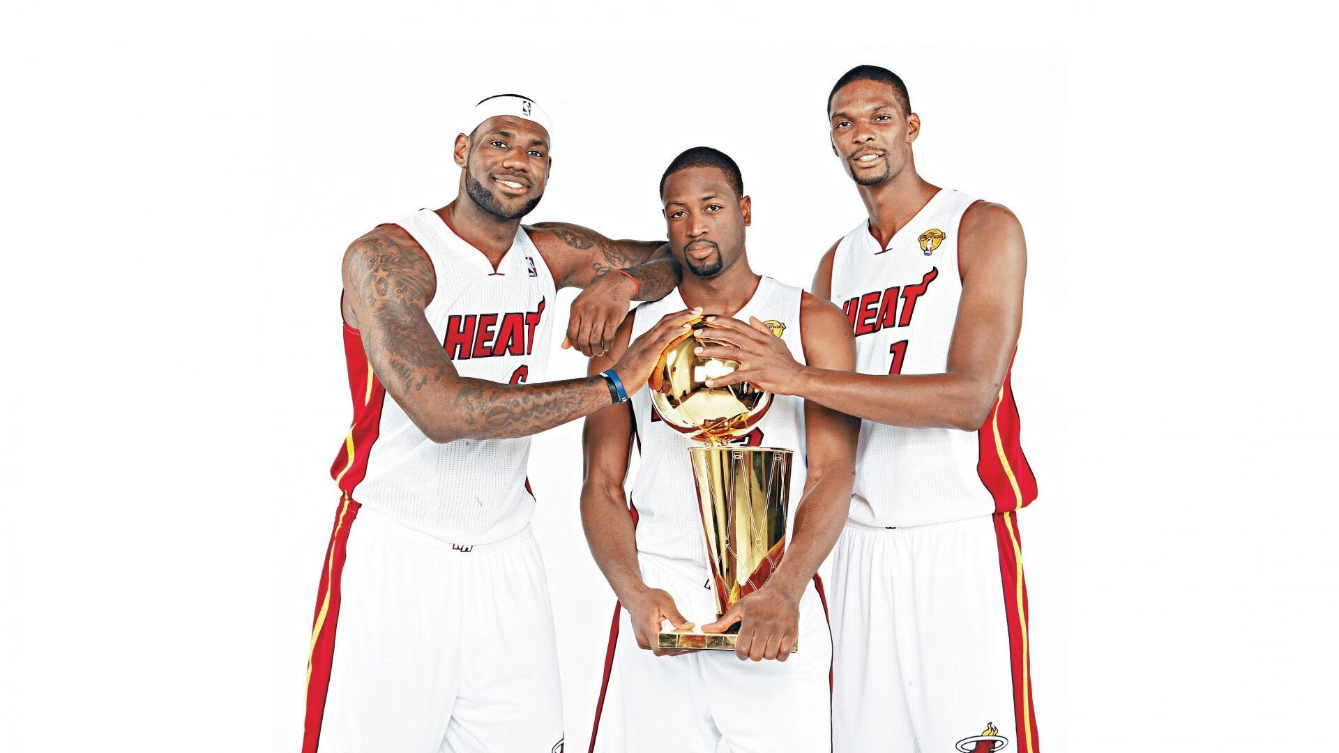 曼城攻守兼备，4-1大胜多特，福登与哈兰德成为焦点，曼城 弗登